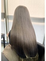 シエンゴールド(CIEN gold)&nbsp;ミルクティーグレージュ/ブリーチ/ハイトーン#浜松駅#カラー