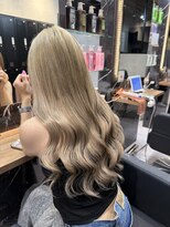 ラピス 大阪心斎橋店(Lapis)&nbsp;エクステで大イメチェン！ハイトーンロング