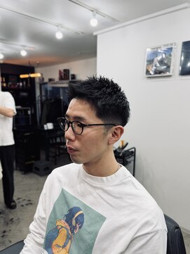 ロマンズヘッド(浪漫頭髪 ROMAN’S HEAD) スパイキーショート