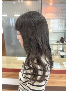 トップヘアー 中庄店(TOP HAIR fuapua) オリーブグレージュ【りり】