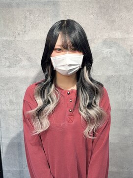 ニュイ 新宿(Nuit) インナーカラー