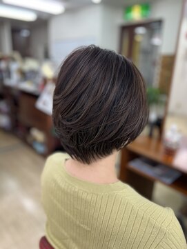 銀座ラボ 蕨東口店(LA BO) 毛流れハイライトボブ