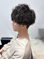 イルミ(iLUMi)&nbsp;iLUMi　×　メンズパーマ