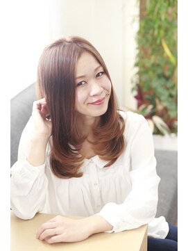 ぉ家サロン(Salon) 伸ばしかけロングレイヤー