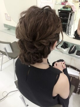 ブリエ(briller) TAKAKOstyle☆結婚式☆カジュアルパーティーアップ