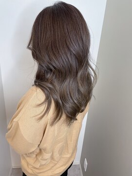 ナンバー(number+) 20代30代40代ブリーチなしダークグレージュくびれミディ