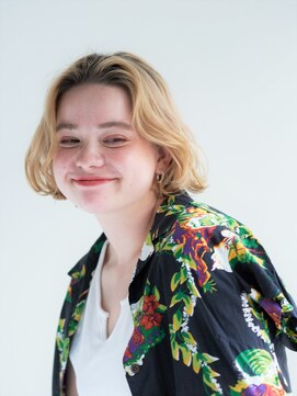 ジュール 池袋(Joule) オフィスヘア/エアリーミディ/ショートパーマ/ホワイトアッシュ