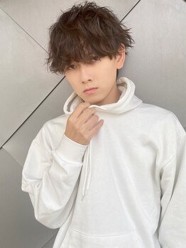 新宿 セイヴィアン ヘアーギャラリー(Savian Hair garelly)の写真/【カット＋ツイストスパイラル　￥14850】元バーバー経験のスタイリストが在籍！【新宿/西武新宿】