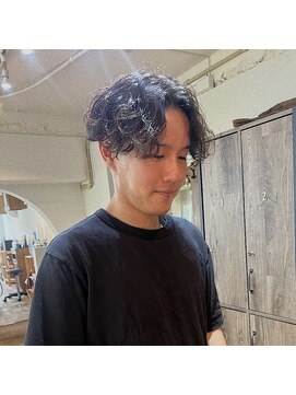 ラナ 渋谷(Lana) センターパートニュアンスマッシュパーマ渋谷リタッチ黒染め