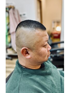 エイトハンズ(EIGHT HANDS) スキンフェード　ハイスタイル