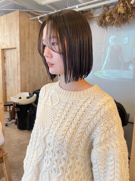 バウム(BAUM) 軽い質感の切りっぱなしbob