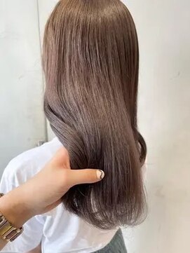 ヘアサロンガリカアオヤマ(hair salon Gallica aoyama) 柔らかほんのりピンクベージュでガーリーに