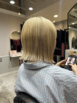 サンクチュアリー ウィズ コネクト(Sanctuary with connect) 切りっぱなしボブ