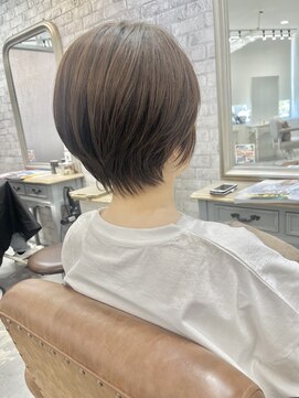 イルヘアーガーデン(illu hair GARDEN) くびれショートスタイル♪