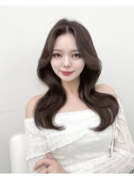 アマトウキョウスマートサロン(AMA TOKYO×Smart Salon) 韓国ヘア　レイヤーカット　顔まわり