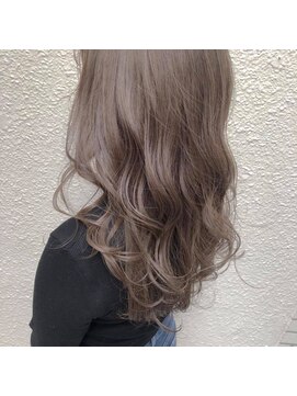 フェリアファム 北千里(FERIA fam) ハイライトカラー/ミルクティーベージュ/レイヤーカット