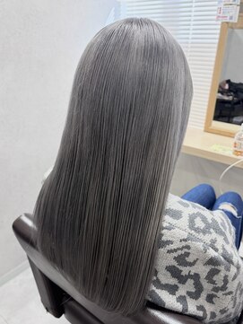 パレット 本厚木店(Palette) ハイトーンカラー×シルバーグレー