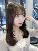 韓国風/レイヤーヘア/ミディアムヘア/前髪/サイドバング/小顔