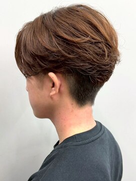 セプト 博多(SEPT.) 刈り上げマッシュ ベージュカラー メンズカラー 20代 爽やか