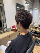 アーチ バイ ループ(arch by LOOP) スパイキーショート×フェザーパーマ×グレージュカラー 0603