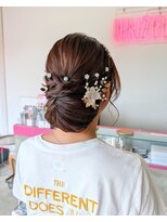 アンゼロ(UNZELO)&nbsp;結婚式ヘアセット