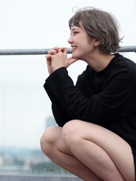 アヴァンティ ヘアーアンドスパ(avanti hair&spa) ★ブルーアッシュの　ゆるウェーブ★