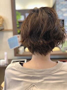 ヘアーブランドジン パルト(HAIR BRAND Jin Palt) 外ハネフラットＷＡＶＥ