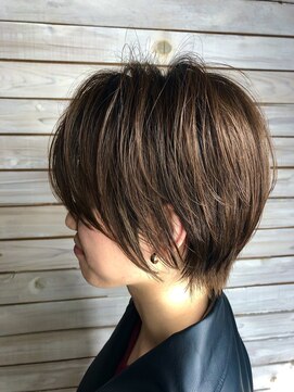 デコヘアー キートス(DECO HAIR kiitos) カッコいい小顔ショート