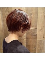 カウチ(Kauti)&nbsp;ショートボブ　オレンジカラー