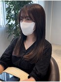 ストレートスタイルでもかわいい!艶髪ミディアムヘアカット