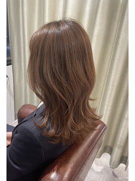 アンス 大阪梅田(ANs.) 20代 30代 40代 くびれセミディ ナチュラルカール 外ハネ 抜け感