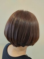 ルシア(Rucia)&nbsp;前下がりショートボブ