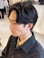 ウェイビーエフティフィフス 横浜西口(WAVEY ft.fifth) ニュアンスパーマセンターパートフェザーパーマサーフカール30代