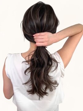 ネイロ バイ ジルブラン 葛西(NeiRo by JIL BLAN) ハイライト白髪ぼかしダブルカラーインナーカラーレイヤーカット