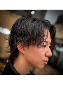 センターパート×ツイストスパイラルパーマ