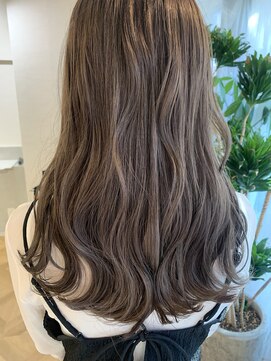 インビテーション(invitation) くすみグレージュ