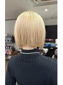 10代/20代/ハイトーン/ダブルカラー/ブリーチカラー/ボブ