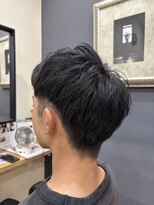 アルター(aL ter)&nbsp;【メンズカット】ブルーブラック/フェザー パーマ/中島真里奈