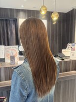 アース エレガンス 吉祥寺店(EARTH Elegance)&nbsp;頭皮を労わるゼロテク塗布。上品な艶ベージュ