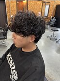 強すぎないプードルパーマ