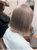 ミルクティーグレージュ