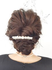 お呼ばれヘアアレンジスタイル