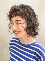 テトヘアー(teto hair) くるくるパーマ・ミディアム・ショートバング・ウルフ