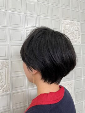 ヘンリエッタ 自由ヶ丘(Henrietta) くびれショート