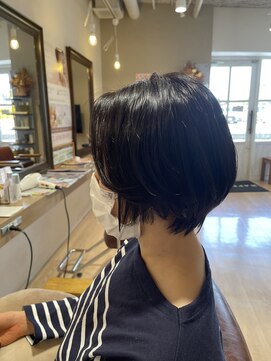 ハピエル ヘアークルー(HAPPYEL hair crew) 20代30代40代大人かわいいツヤ感ひし形小顔ショートボブ