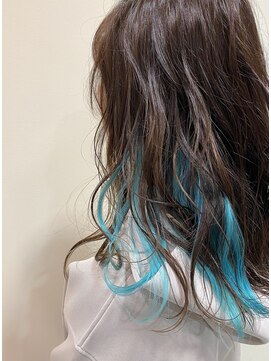 アムヘアー(A.M. hair) ターコイズインナーカラー
