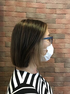 イッツヘアー(IT'S HAIR) ボブ ハイライト