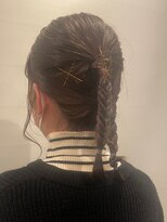 六本木美容室 西麻布店&nbsp;ヘアセット◎変形ポニーテールアレンジ