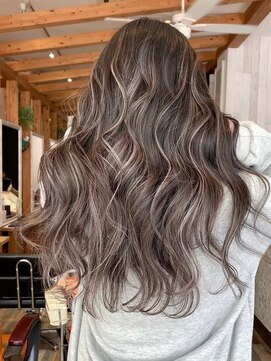 リード バイ ラグーン(LEAD by LAGOON) ミルクティーベージュダブルカラーハイライトバレイヤージュ