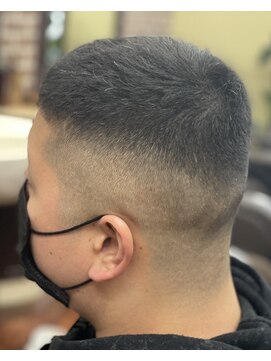 レオン和 短髪×フェード